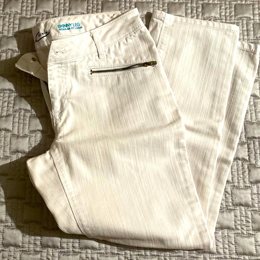 INC White Cropped Jeans